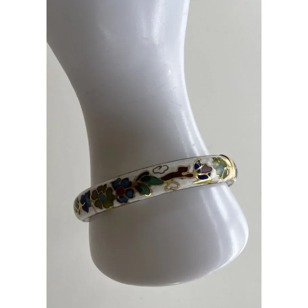 Vintage White Enamel Cloisonné Floral Blue Multi Color Hinged  Bangle Sz 7.5”